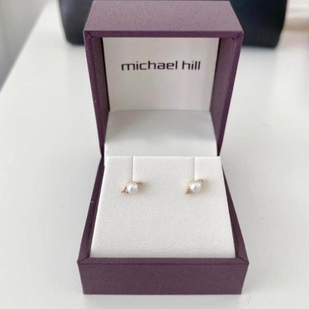 Michael Hill pearl and diamond earrings